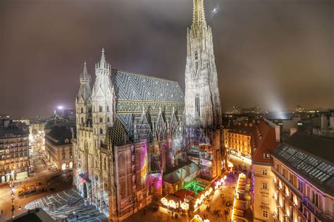 Weihnachtsmarkt am Stephansplatz | Cologne cathedral, Cathedral, Burj khalifa