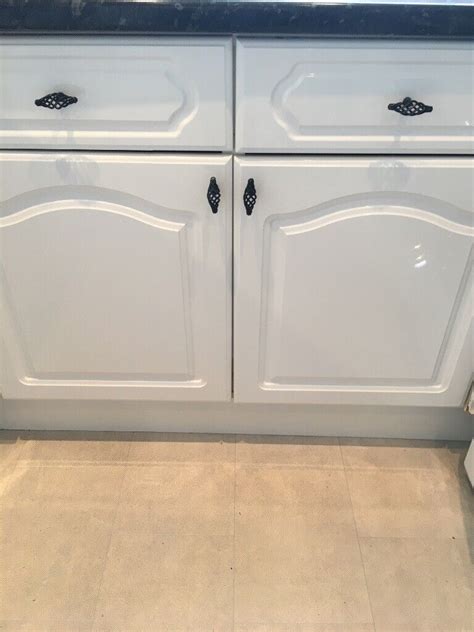 White gloss kitchen doors | in Bexleyheath, London | Gumtree