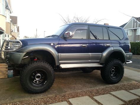 modified Landcruiser Prado/Colorado 10" lift with 37" tyres | Toyota land cruiser prado, Land ...