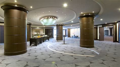 Roissy Hotels - Hilton Paris Charles de Gaulle Airport Hotel