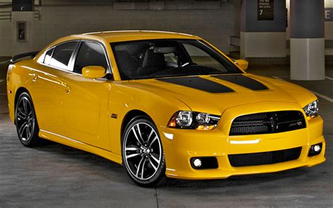 2012 Dodge Charger SRT8 Super Bee First Test - Motor Trend