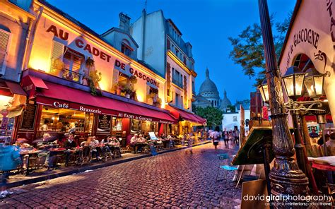 Exploring Paris: The romantic terraces of Montmartre at night – David ...