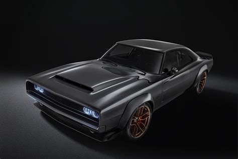 Hellcats of SEMA: Mopar Drops 1,000-HP Hellephant Crate Motor, Custom ...