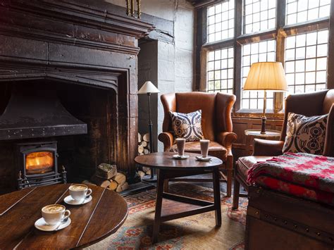 Lygon Arms, Broadway: A Cotswolds inn with history notched in its ancient wooden beams and hand ...