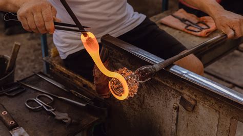 On Murano, Making Glass for More Than 700 Years - The New York Times