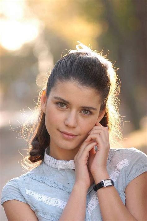 Picture of Beren Saat | Turkish women beautiful, Muslim beauty, Turkish beauty