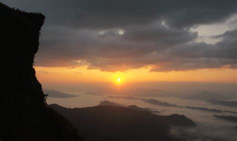 Phu Chi Fa - Chiang Rai's Best Kept Secret - Best View in Thailand