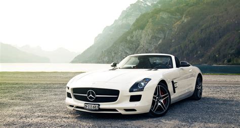 Mercedes-Benz SLS AMG GT Roadster: White noise | Classic Driver Magazine