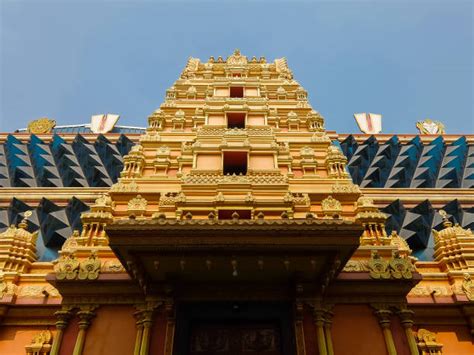 80+ Lord Ayyappa In Hindu Temple Stock Photos, Pictures & Royalty-Free ...