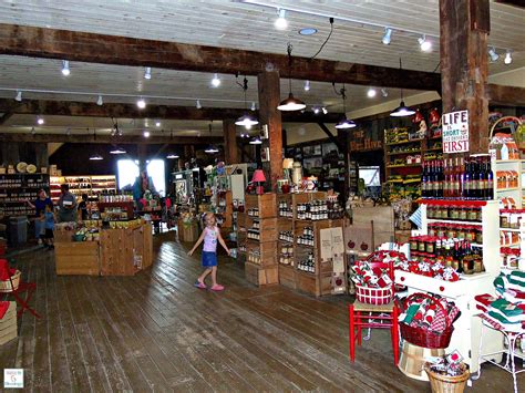 Ultimate Apple Picking Experience At Beak & Skiff Apple Orchard