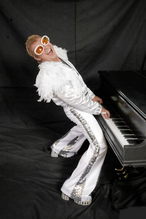 Found on Bing from www.whittierdailynews.com | Elton john costume ...