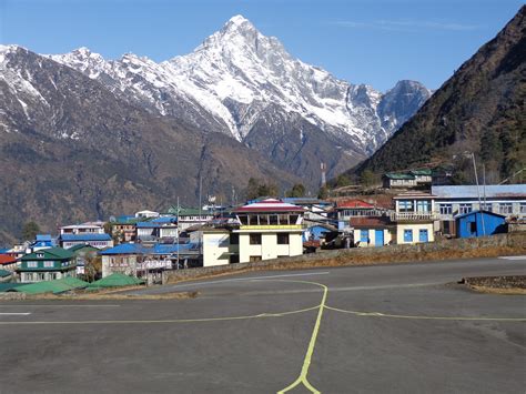 Interesting facts about Lukla Airport - Himalayan Glacier