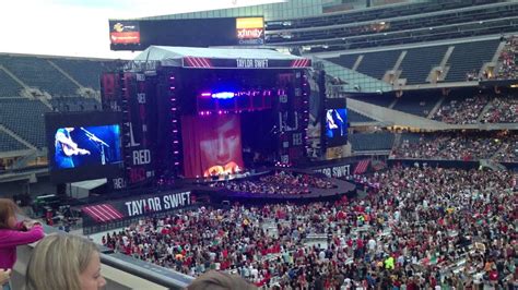 Ed Sheeran - No Diggity 8/10/13 Soldier Field, Chicago - YouTube