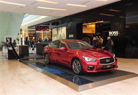 Infiniti stores open in Westfield shopping centres, London – Car Dealer Magazine