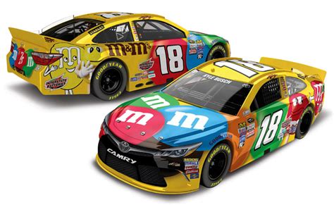 2016 Kyle Busch #18 M&M’s 1/64 Diecast – DARRIL S DIECAST COLLECTIBLES