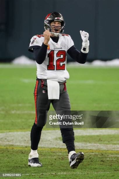 Tom Brady Celebration Photos and Premium High Res Pictures - Getty Images