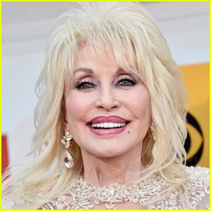 Dolly Parton Re-Records ’9 to 5′ for Squarespace Super Bowl Ad – Watch! | 2021 Super Bowl, Dolly ...