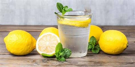 What are the Benefits of Lemon Water? - Fitterfly