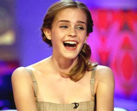 Emma Watson laughing - Emma Watson Photo (30570163) - Fanpop