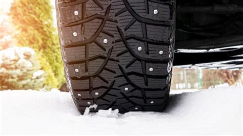 Snow Tires Guide: Everything You Need to Know - Kelley Blue Book