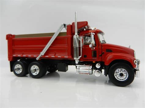 2018 FIRST GEAR 1:64 *RED* MACK GRANITE DUMP TRUCK *HIGH DETAIL* NIB ...