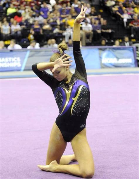 √ Amazing College Gymnastics Floor Routine - Navy Docs