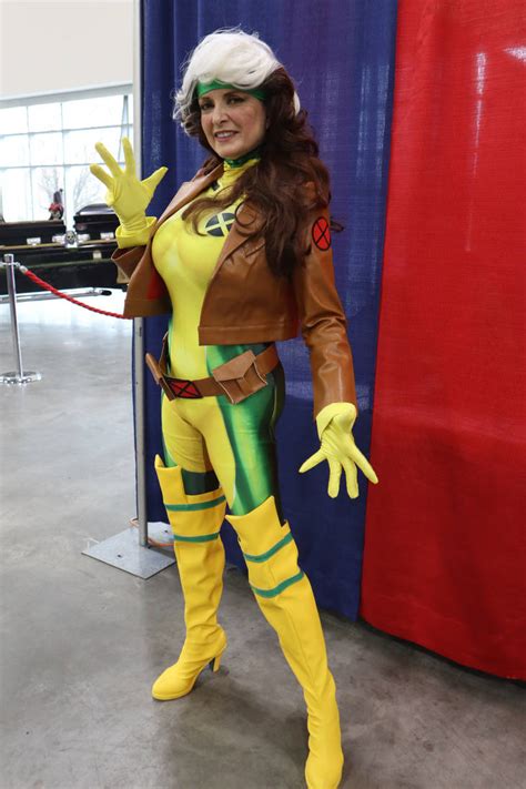 Rogue cosplay by AeroLiger on DeviantArt