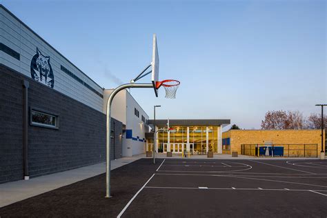 Washington Middle School | DOWLING Architects