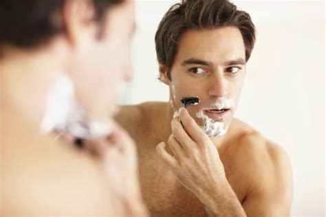 Men's Grooming Guide: 12 Grooming Tips for Men