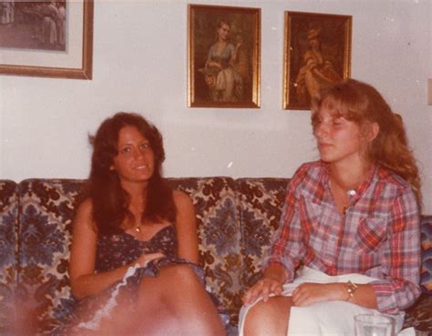 High School friends Mary Heikie | High school friends, 1977 | Flickr