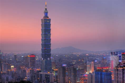 Taipei 101 HDR in the twilight 暮色中的台北101 (HDR作品) | 這是最足以代表台北… | Flickr