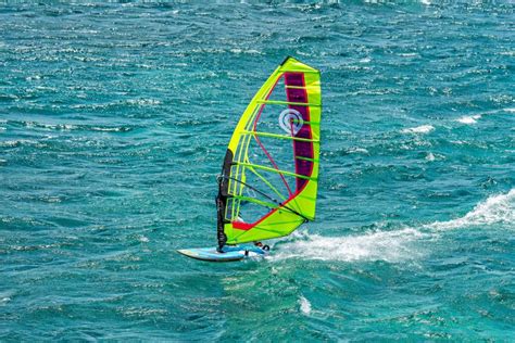 Types of windsurfing boards - Hiwindsaruba.com