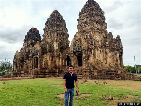 Walking Around Monkey Temple Lopburi