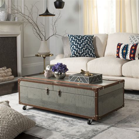 How To Choose The Right Trunk Coffee Table With Storage For Your Home ...