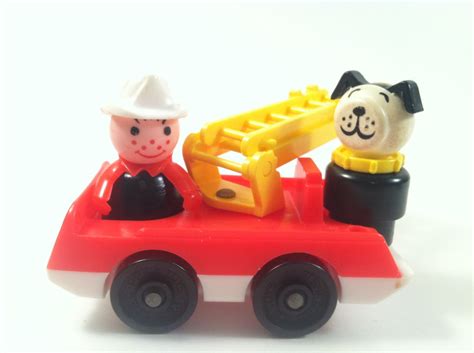 Fisher Price Little People Fire Truck Set