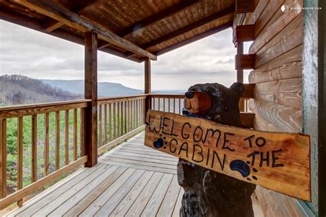 Cabin near the Great Smoky Mountains in Sevierville, Tennessee