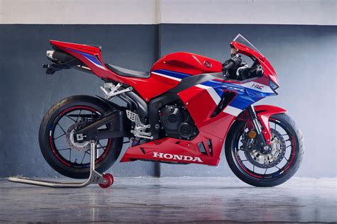 Honda CBR600RR returns for 2024 with wings and a new price