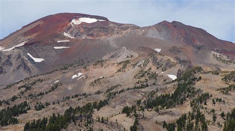 Sheriff: Overdue climber in Three Sisters Wilderness area believed to be deceased