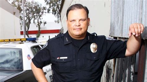 Fountain Valley police chief will retire June 1 to take LA airports job ...