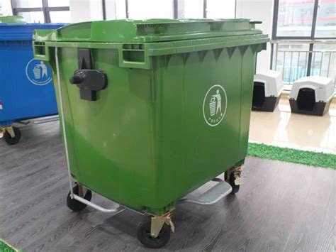 Large Plastic Waste Bins With Wheels Mobile Trash Bin Garbage Bin ...