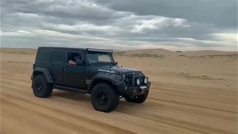 STOCKTON BEACH 4WD SAND DUNES - YouTube