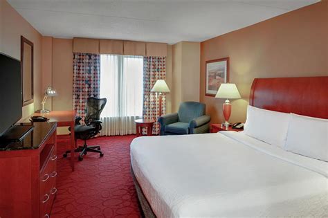 Hilton Garden Inn Chicago O'hare Airport Des Plaines IL ORD Airport - Park Sleep Hotels