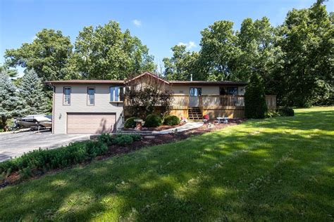 1005 Autumn Court, Lake Summerset, IL - lhrmls-01309470 - LakeHomes.com