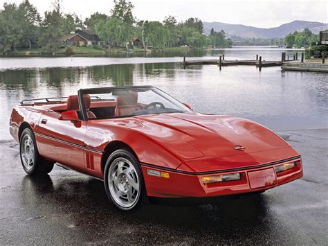 Download Chevrolet Vehicle Chevrolet Corvette (C4) HD Wallpaper