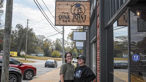 The Oink Joint Barbecue opens its doors at its new location in LaGrange ...