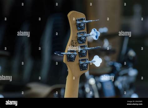 Bass guitar neck hi-res stock photography and images - Alamy