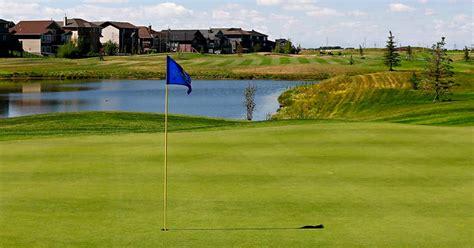 Boulder Creek, Langdon, Alberta - Golf course information and reviews.