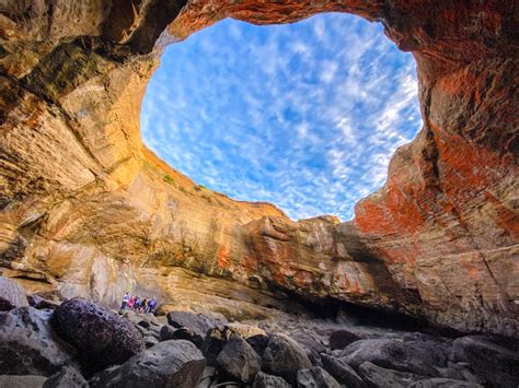 Your Guide to Devils Punchbowl State Natural Area in Oregon