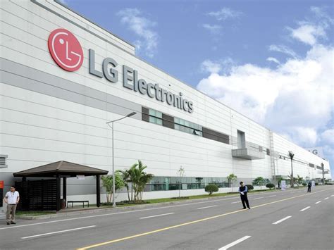 LG, Foxconn join major global tech firms to shift production to Vietnam