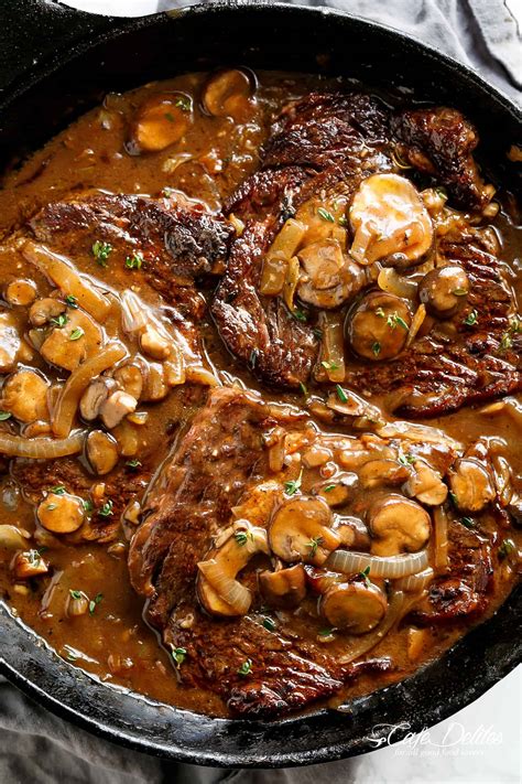 Steaks With Mushroom Gravy - Cafe Delites